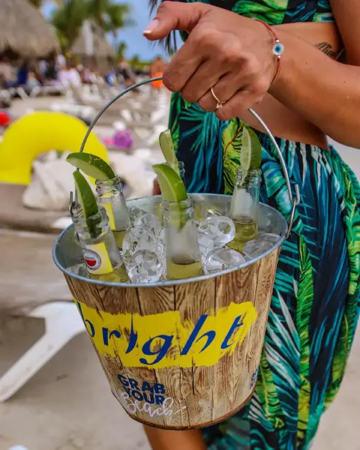 Rileks-beach-bar-2.jpeg